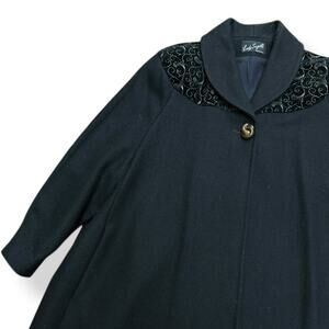 1960's LADY SUZETTE Union Made USA black wool swing coat